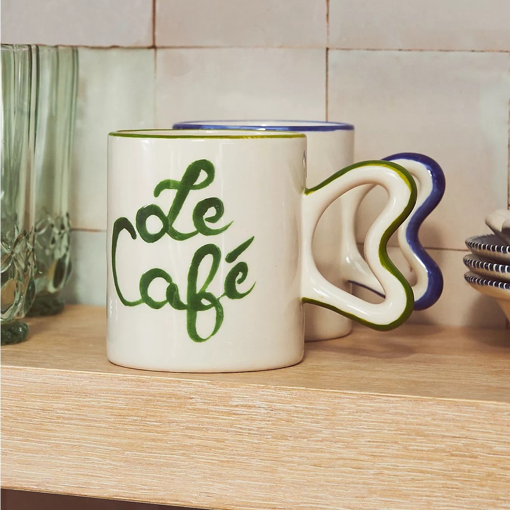 HARLIE BROWN STUDIO BELLE JOURNÉE STONEWARE MUG Style No. 94760642 Color: LE THÉ